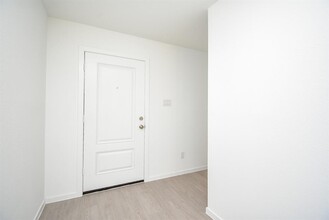 21007 Santopadre St in New Caney, TX - Building Photo - Building Photo