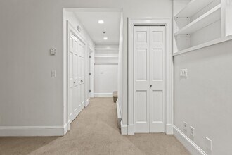 4 Powers Ct, Unit 2 in Boston, MA - Building Photo - Building Photo