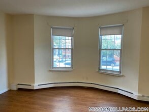 50 S Huntington Ave in Boston, MA - Building Photo - Building Photo