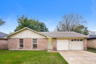 20115 Woodhall Ln in Humble, TX - Building Photo