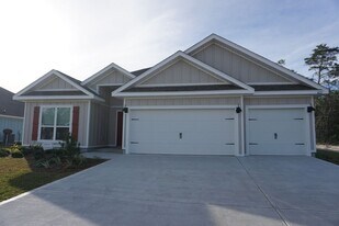 1621 Amaya Ln in Gulf Breeze, FL - Building Photo