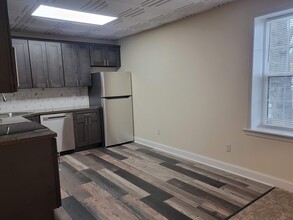 71 Bellevue Ave, Unit E in Penndel, PA - Building Photo - Building Photo