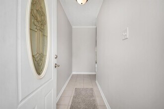 12207 Flushing Meadows Dr in Houston, TX - Building Photo - Building Photo