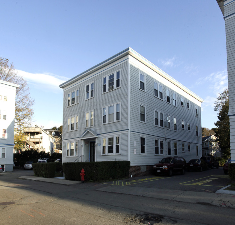 20 Surfside Rd in Lynn, MA - Foto de edificio