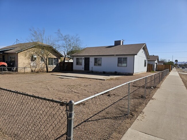 1953 W Monroe St in Phoenix, AZ - Building Photo - Building Photo