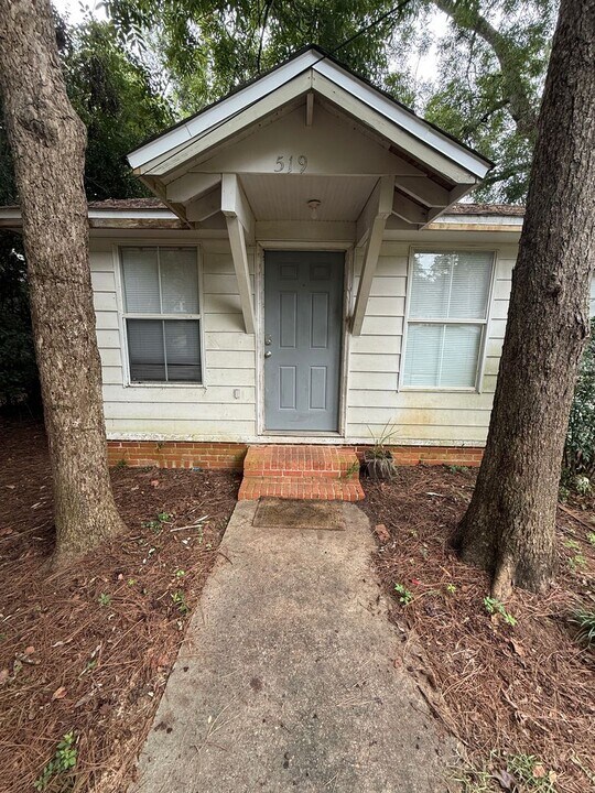 519 W 6th Ave in Tallahassee, FL - Foto de edificio