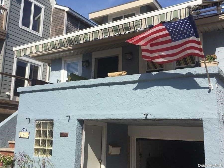 70 Kentucky St in Long Beach, NY - Building Photo