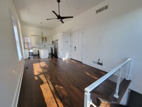 2231 Green St, Unit 1 in Philadelphia, PA - Building Photo - Building Photo