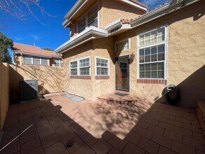 8825 Fiesta Ter in Lone Tree, CO - Building Photo - Building Photo