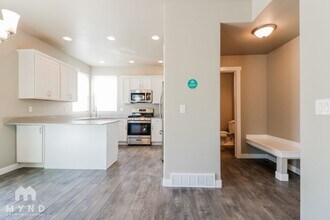 5718 Osprey Dr in Stansbury Park, UT - Building Photo - Building Photo