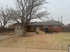 601 Chicago Ave in Lubbock, TX - Building Photo