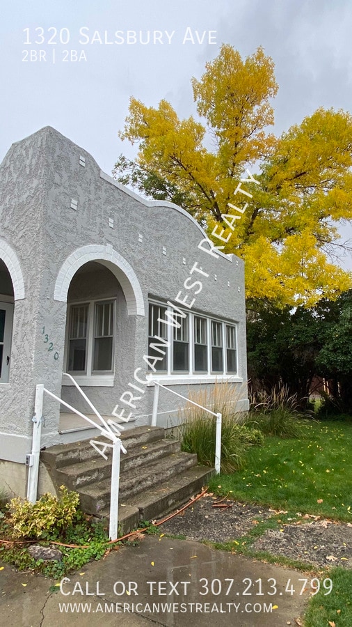 property at 1320 Salsbury Ave