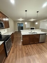 2604 NE 131st Ct in Vancouver, WA - Building Photo - Building Photo