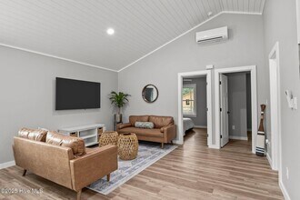 122 Long Pond Loop in Swansboro, NC - Building Photo - Building Photo