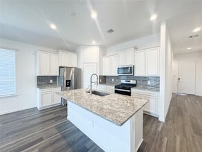 519 Newcomb Holw Dr in Conroe, TX - Building Photo - Building Photo