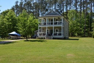 120 Ridgeshore Ct in Macon, NC - Building Photo - Building Photo