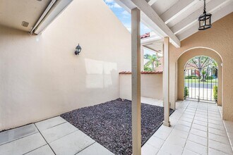 816 Windermere Way in Palm Beach Gardens, FL - Building Photo - Building Photo