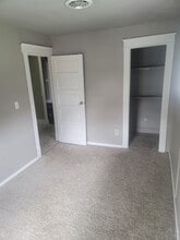 1143 Buffalo Rd in Erie, PA - Building Photo - Building Photo