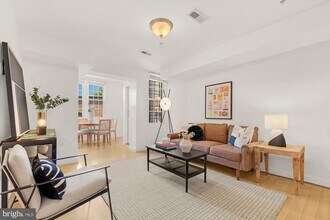3510 16th St NW in Washington, DC - Building Photo - Building Photo