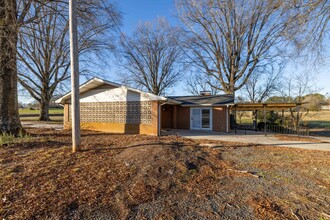 24026 S Business 52 in Albemarle, NC - Building Photo - Building Photo