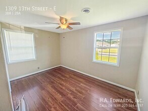 1309 13th St E in Tuscaloosa, AL - Building Photo - Building Photo