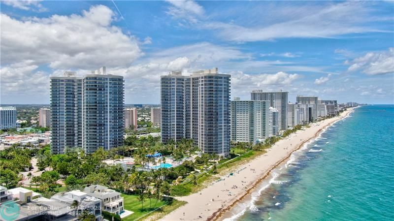 3200 N Ocean Blvd in Fort Lauderdale, FL - Foto de edificio