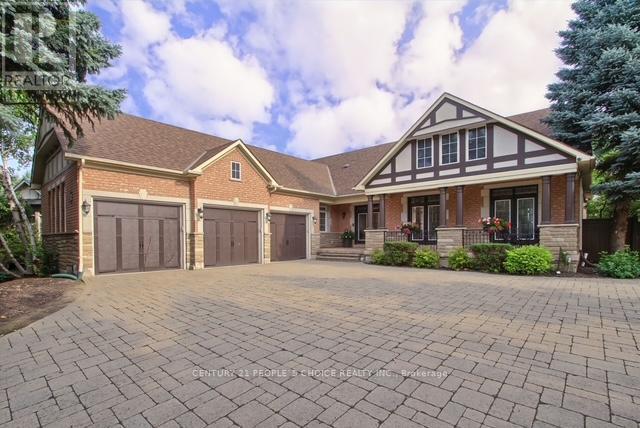 property at 12 Champion Ct
