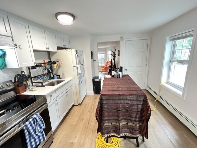 48 Conant St in Danvers, MA - Building Photo - Building Photo