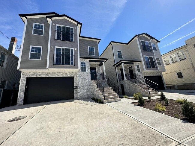 139 Court St in Elizabeth, NJ - Building Photo - Building Photo