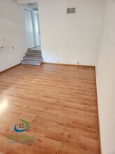 455 Costa Mesa Terrace in Sunnyvale, CA - Building Photo - Building Photo