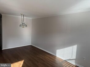 315 Walnut Ct Way, Unit 15 in Kennett Square, PA - Foto de edificio - Building Photo