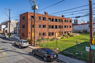 Ivy City Urban Flats in Washington, DC - Building Photo - Building Photo