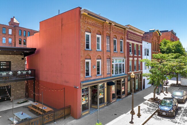 136 Washington St in Binghamton, NY - Building Photo - Building Photo