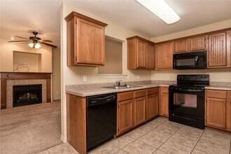 4077 Glenstone Terrace in Springdale, AR - Foto de edificio - Building Photo