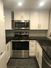 3078 Broadway, Unit 105 in San Diego, CA - Building Photo - Building Photo