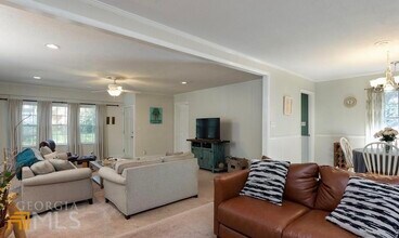 240 Segrest Cir in Athens, GA - Building Photo - Building Photo
