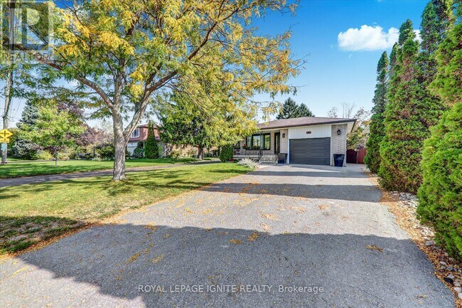 61 Galloway Rd in Toronto, ON - Building Photo - Building Photo