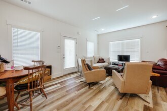 374 Arch St in Athens, GA - Building Photo - Building Photo