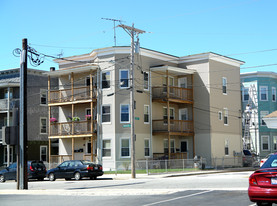 528 Privilege St Apartments