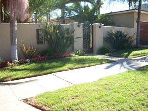 4711 Biona Dr in San Diego, CA - Building Photo - Building Photo