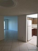 3000 NE 5th Ter, Unit 209 in Wilton Manors, FL - Building Photo - Building Photo