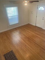 308 S Madison St in Bloomington, IN - Building Photo