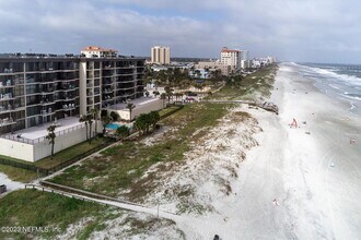 601 1st St S in Jacksonville Beach, FL - Building Photo - Building Photo