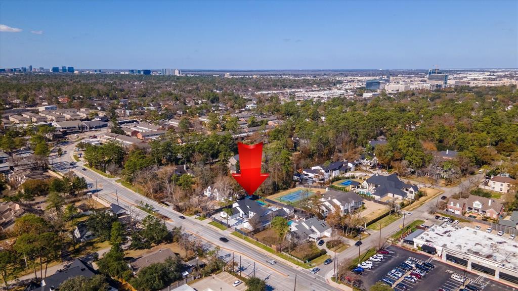 12564 Memorial Dr in Houston, TX - Building Photo