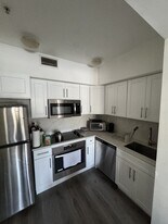 810 7th St, Unit 106 in Miami Beach, FL - Building Photo