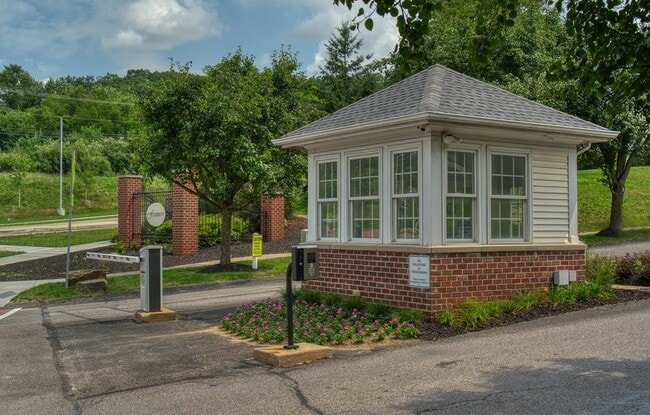 415 Stockton Rdg, Unit 415 in Cranberry Township, PA - Building Photo - Building Photo