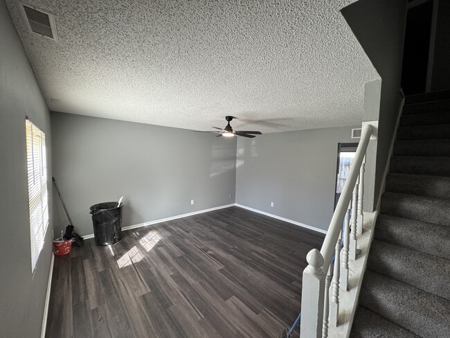 11600 E 24th St S in Independence, MO - Building Photo - Building Photo