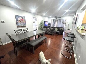 12185 Royal Palm Blvd in Coral Springs, FL - Building Photo - Building Photo