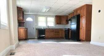 13 Kemper Ave in Westminster, MD - Building Photo