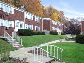 Mountain View Gardens in North Plainfield, NJ - Building Photo - Building Photo